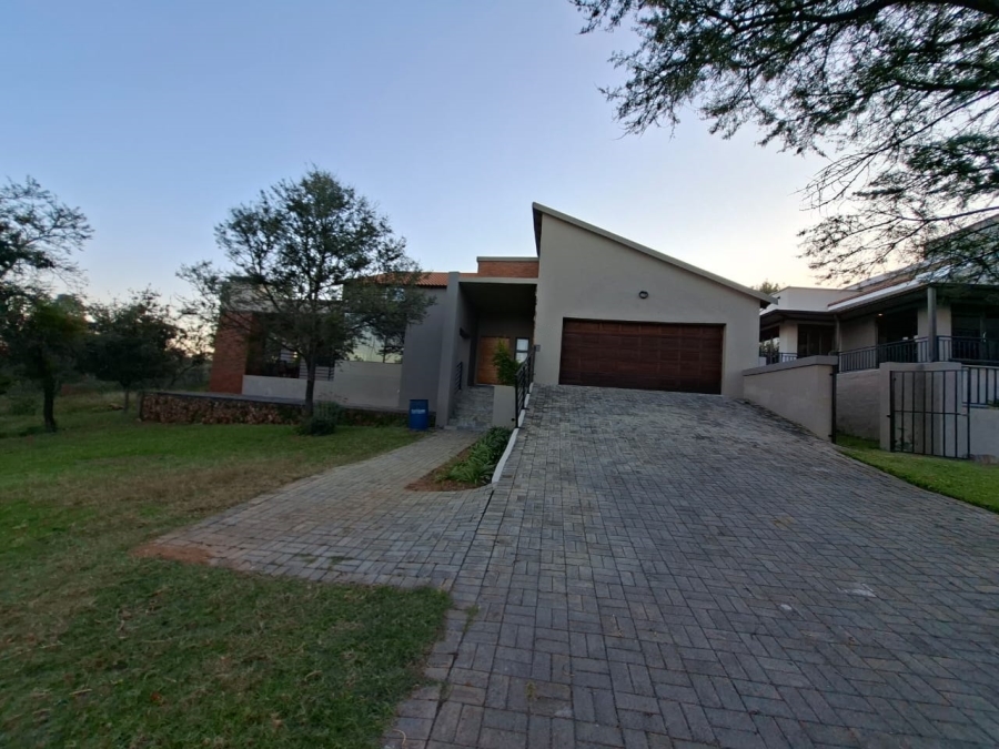 3 Bedroom Property for Sale in Buffelspoort Eco Estate North West